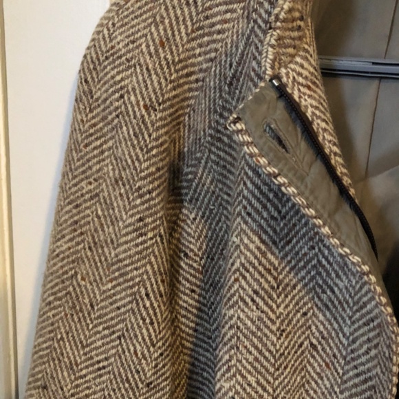 Men's Brown Herringbone Shirt Jacket - Picture 3 of 11